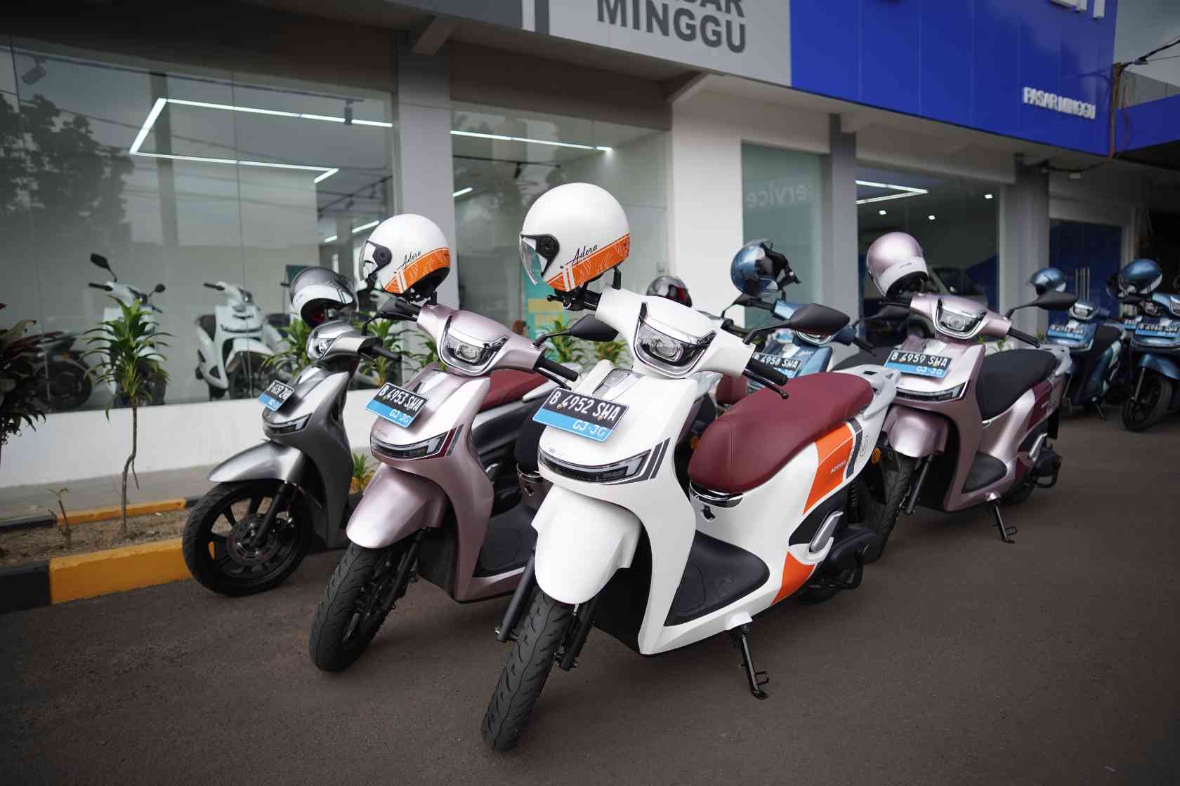 Mengapa Layanan Purna Jual Penting Saat Memilih Motor Listrik? Ini Dukungan Indomobil eMotor